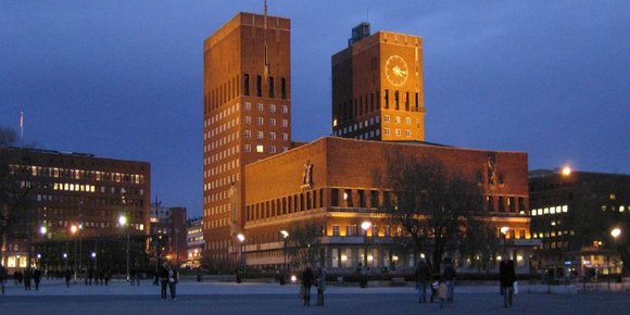 Står du her i Oslo klokka 20.00 og 23.00 får du nå høre velkjent spillmusikk