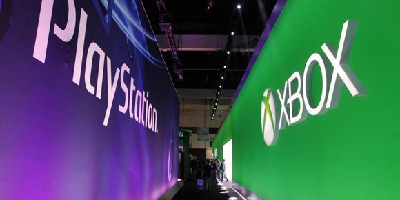 Microsoft annonserer krysspilling med ...PlayStation?!