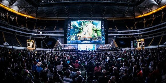Nå kommer det egen tv-kanal for e-sport i Norge