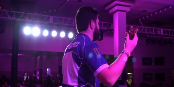 Sinna «Smash»-fan kastet krabbe på finalevinner