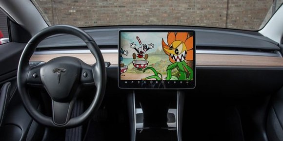«Cuphead» kommer til Teslaer