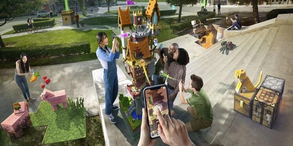 Nå kan du prøve «Minecraft Earth»