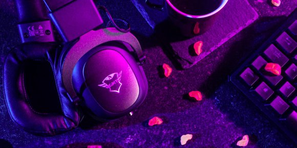 Quiz: Rad Crew plukker ut umulig spillmusikk – greier du alle?