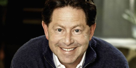 Går av som Activision-sjef